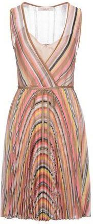 Jucca DRESSES - Midi dresses sur YOOX.COM