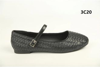 Where's That From Womens Flat Mary Ja - Black - Size: 3