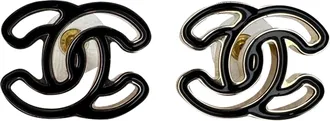 Chanel Chanel CC emaille oorknopjes in zwarte hars