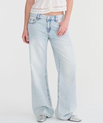 A&eacute;ropostale Low-Rise Baggy Wide Leg Jean