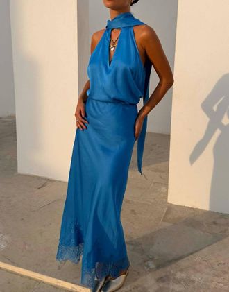 Never Fully Dressed gonna maxi coordinata in raso a vita alta con orlo in pizzo blu