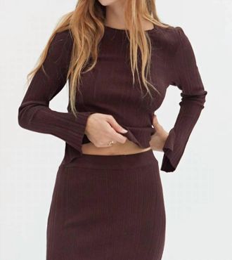 Crescent Long Sleeve Ribbed Knit Top In Chocolate