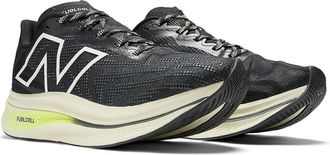 New Balance Womens Fuelcell Supercomp Trainer V2 Running Shoes In Black
