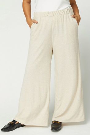 Entro Plus Wide Leg Pants In Oatmeal