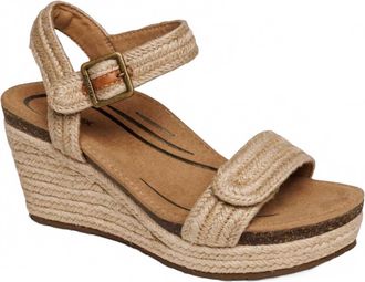 Aetrex Womens Sydney Sandal In Natural