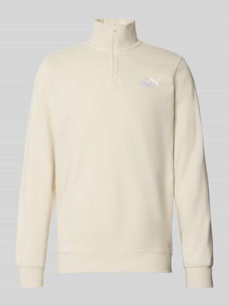 Puma Sweatshirt mit Label-Stitching in Offwhite, Gr&ouml;&szlig;e XXL