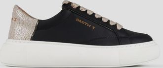 Alexander Smith Pearl Woman in black and ivory cracklè heel