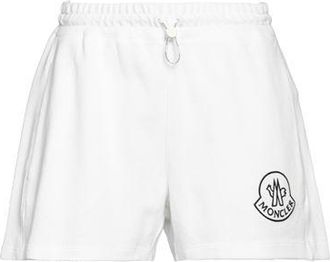 Moncler BOTTOMWEAR - Shorts & Bermuda Shorts sur YOOX.COM