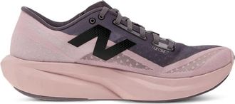 New Balance Sneakers FuelCell Rebel v4 - Rosa