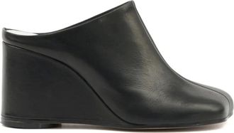 Maison Margiela Schoenen, Dames, Zwart, 40 EU, Leer, Asymmetric Toe Leather Mules