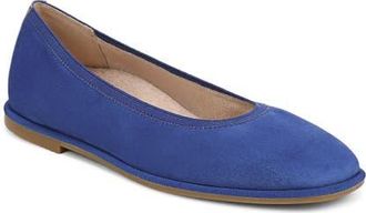 Vionic Caroll 2.0 Flat in Mazarine Blue at Nordstrom, Size 6.5
