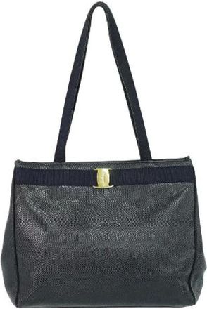 Ferragamo Pre-owned Tote Bags, female, Black, Size: ONE SIZE Pre-owned Leather Shoulder Bag