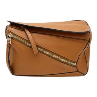 Loewe Pre-owned Belt Bags, female, Brown, Size: ONE SIZE Pre-owned Leather Shoulder Bag