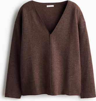 H&M V-Ausschnitt-Shirt in Rippstrick - Brown