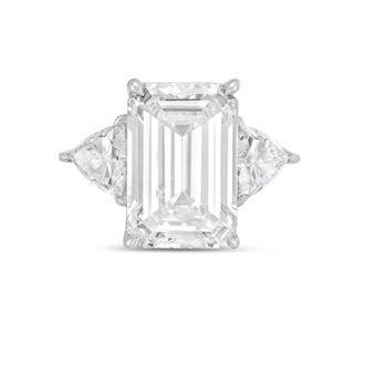 Diana M. Jewels 14kt white gold 2ct lab grown emerald diamond ring with trillions on the sides