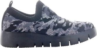 bernie mev. Womens Fx Luna Wedge Heels In Pewter Camo