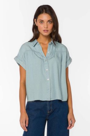Velvet Heart Xander Button Blouse In Catalina Sky