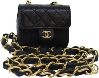 Chanel Pre-owned Mini Bags, female, Black, Size: ONE SIZE Pre-owned Mini Pouch
