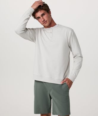 Vuori Clothing Long Sleeve Coronado Henley - Relaxed Fit | Salt Heather | Medium