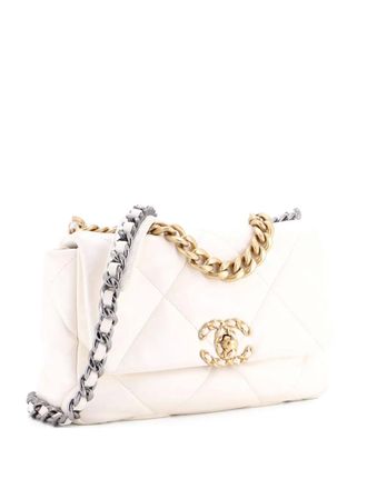 Chanel 19 Flap Bag Quilted Leather Medium crossbody bag - Bianco