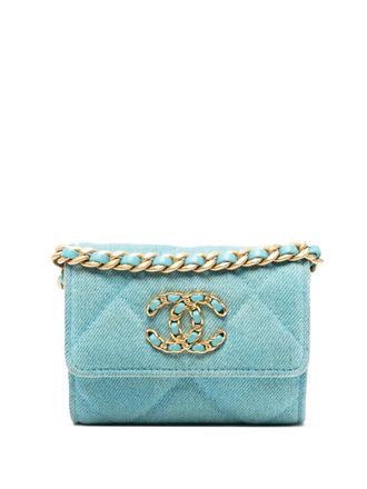 Chanel 2021 Quilted Denim 19 Card Holder with Chain crossbody bag - women - Denim - One Size - Blue