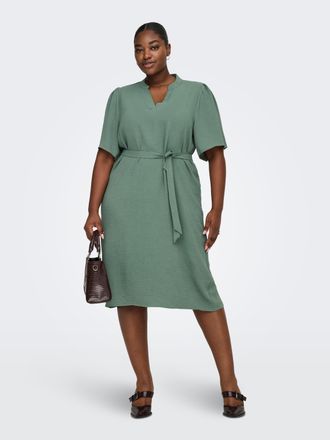 Only Carmakoma Sommerkleid ONLY CARMAKOMA CARPLANA METTE LIFE 2/4 V-NECKDRESS NOOS, Damen, Gr. 42, N-Gr, laurel wreath, Obermaterial: 100% Polyester, unifarben, regu