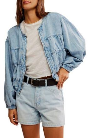 Free People Layla Smocked Crop Denim Jacket in Sunbeam at Nordstrom Rack, Size Medium