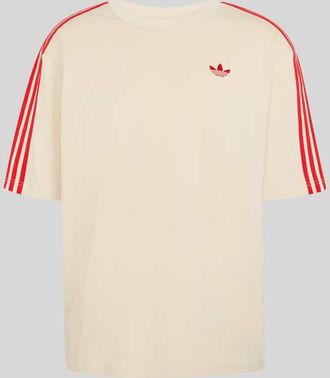adidas Originals Oversize T-Shirt aus reiner Baumwolle in Beige, Gr&ouml;&szlig;e XXL