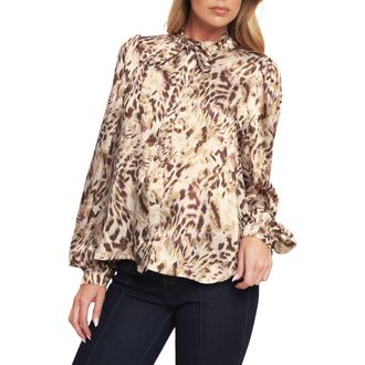 Flying Tomato Button Front Long Sleeve Top in Cream at Nordstrom Rack, Size Medium
