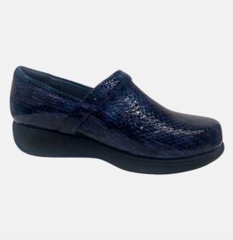Softwalk Womens Meredith Sport Shoe In Blue/black