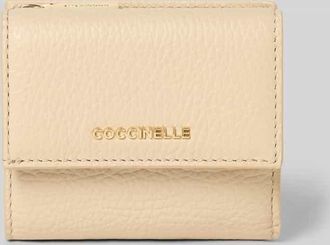 Coccinelle Portemonnaie mit Label-Detail in Sand, Gr&ouml;&szlig;e 1