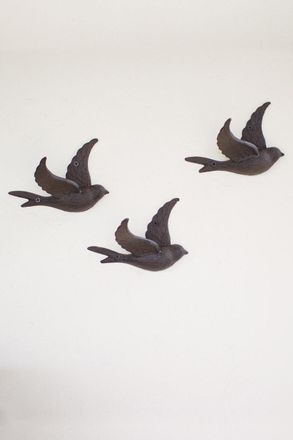 Kalalou Cast Iron Flying Bird Wall Hook