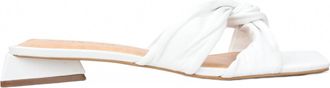 Carrano Womens Serenity Leather Slide Sandal In White