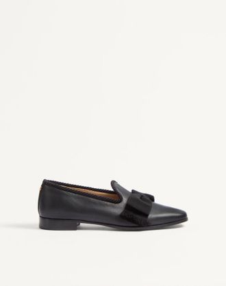 Valentino Garavani Bowow Leather Loafer