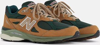 New Balance Mens New Balance Made in USA 990v3 M990WG3 Sneakers Tan Green Running Shoes