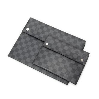 Louis Vuitton Alpha Triple Pouch Buidel