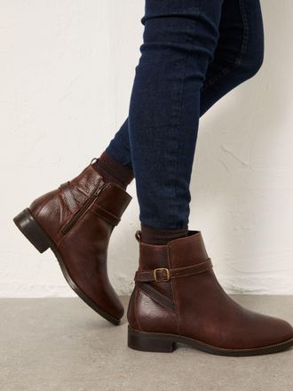 Fat Face FatFace Avery Chocolate Brown Standard/Wide Fit Buckle Ankle Boots