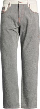 Diesel BOTTOMWEAR - Pantaloni jeans su YOOX.COM