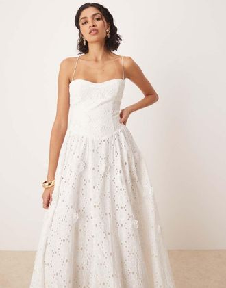 Bardot Estie - Vestito lungo in pizzo bianco orchidea