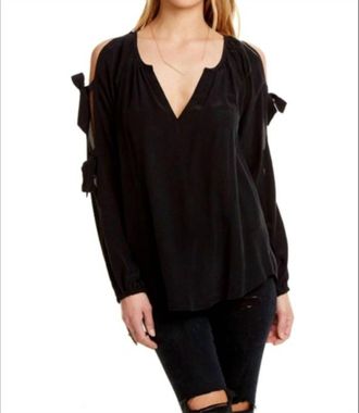 Chaser Silk Slit Blouson Sleeve Top In Black
