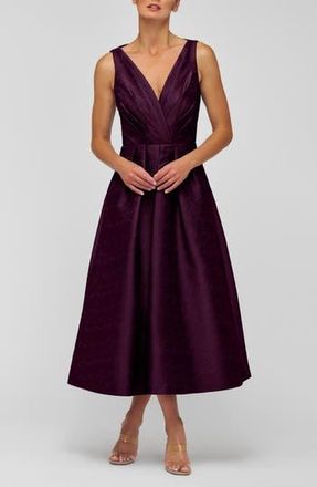 Kay Unger Olivia Sleeveless Cocktail Dress in Mulberry at Nordstrom Rack, Size 12