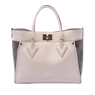 Louis Vuitton Pre-owned On My Side - Dames - Pre-owned - Beige - Maat: ONE Size Leer