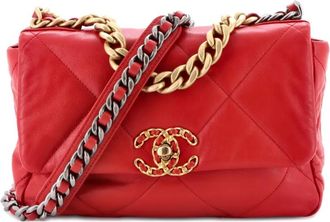 Chanel 19 Flap Bag Quilted Leather Medium crossbody bag - Rood