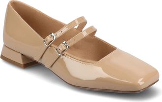 Journee Collection Women & apos;s Gredah Medium and Wide Width Mary Jane Dress Flats