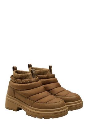 Vivaia Waterproof PufferTherm Warm Boots in Chestunt at Nordstrom, Size 6