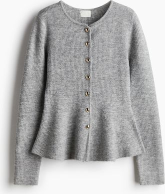 H&M Gerippter Cardigan mit Peplum - Grau