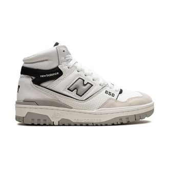 New Balance White Lifestyle Unisex Shoes