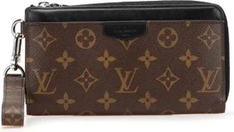 Louis Vuitton Pre-owned Wallets, female, Brown, Size: ONE SIZE Pre-owned Canvas wallets
