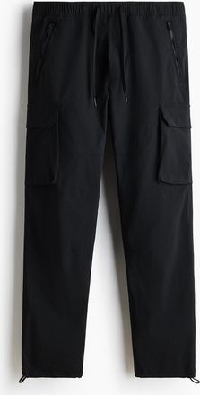 H&M Cargohose aus Nylon in Regular Fit - Schwarz