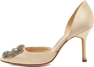 Manolo Blahnik Pumps Hangisi DOrsay con decorazione - Toni neutri